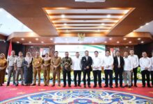 Kegiatan penandatanganan kerja sama antara Pemerintah Provinsi Kalimantan Timur (Pemprov Kaltim) dan Badan Bank Tanah, di Kantor gubernur Kaltim, Senin(22/12/2025).