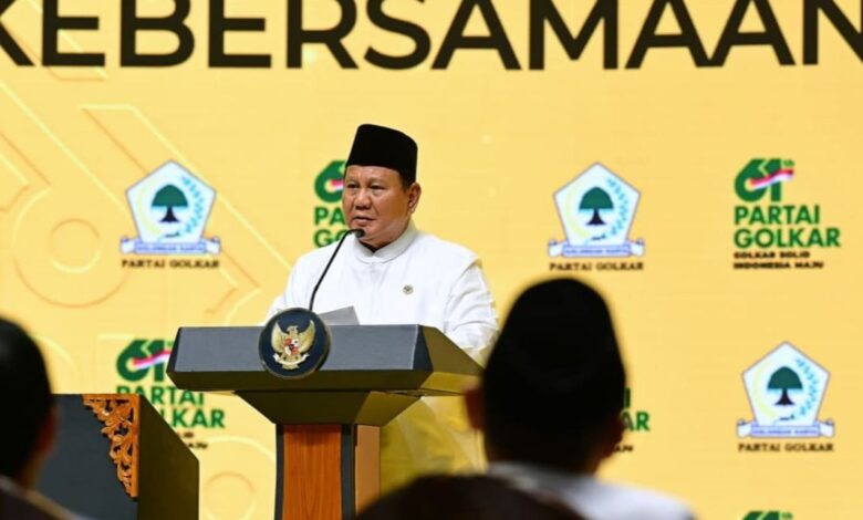 Presiden Prabowo Subianto menghadiri puncak perayaan HUT ke-61 Partai Golkar di Istora Senayan, Jakarta