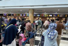 Para penumpang di Bandara Aji Pangeran Tumenggung (APT) Pranoto