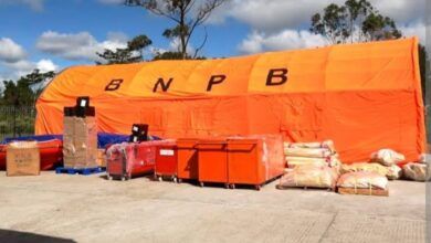 Tenda darurat Badan Nasional Penanggulangan Bencana (BNPB)