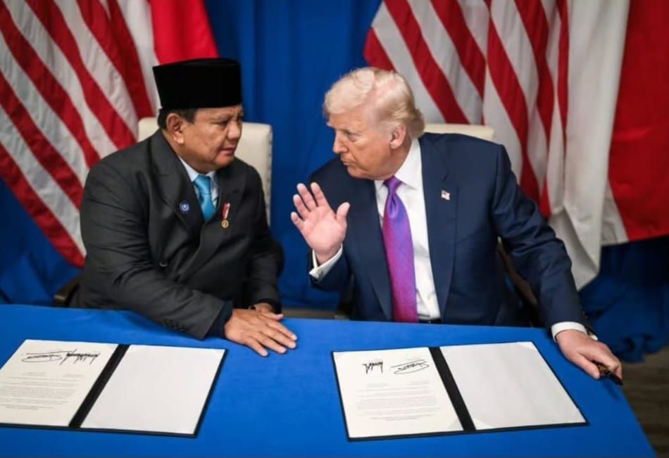 Presiden Prabowo Subianto dan Presiden AS Donald Trump menandatangani perjanjian dagang