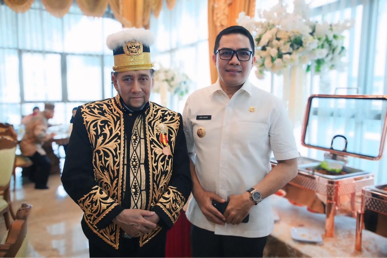 Wali Kota Samarinda, Andi Harun dan Sultan Adji Muhammad Arifin