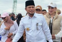 Gubernur Kalimantan Timur (Kaltim), Rudy Mas'ud meresmikan Jembatan Nibung