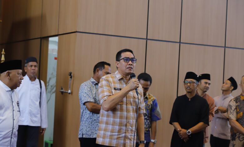 Wali Kota Samarinda, Andi Harun melakukan kunjungan ke Masjid Ash-Shabirin