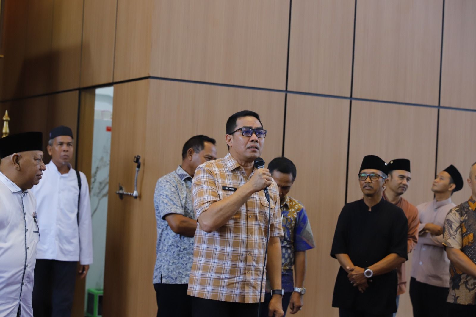 Wali Kota Samarinda, Andi Harun melakukan kunjungan ke Masjid Ash-Shabirin