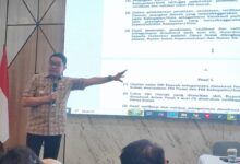 Wali Kota Samarinda Andi Harun menyatakan keberatan dan menolak pemberlakuan Pengembalian PBPU dan BP oleh Provinsi