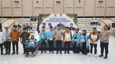 Wali Kota Samarinda Andi Harun lepas keberangkatan jemaah haji asal Samarinda