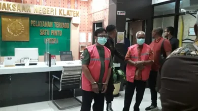 Penahanan dua tersangka kasus korupsi renovasi pembangunan masjid