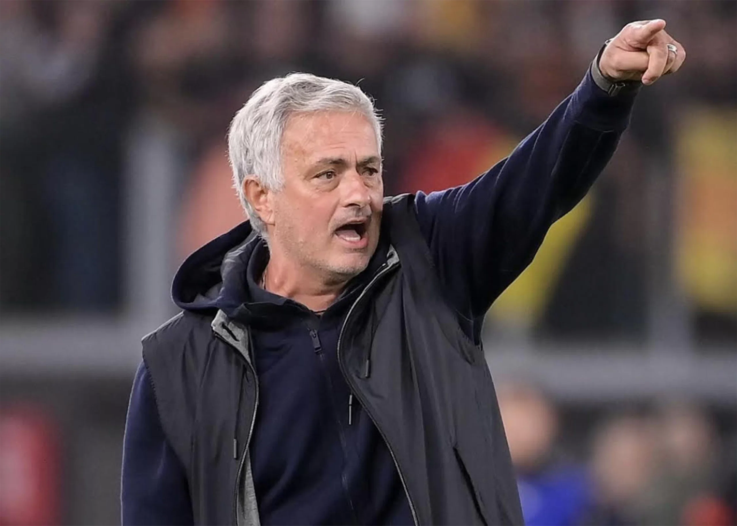 Rumor mengenai kembalinya Jose Mourinho ke Real Madrid semakin menguat
