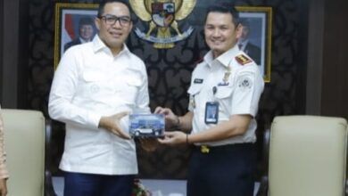 Wali Kota Samarinda, Andi Harun terima audiensi Kepala Kantor Imigrasi Kelas I TPI Samarinda, Misnal Ariyanto