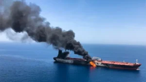 Militer Amerika Serikat (AS) menembaki kapal tanker minyak berbendera Iran