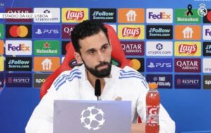 Álvaro Arbeloa secara resmi mengumumkan bahwa ia akan meninggalkan Real Madrid pada akhir musim ini.