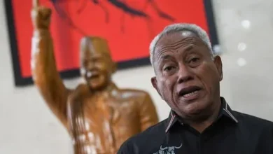 Ketua Dewan Kehormatan Partai Demokrasi Indonesia Perjuangan (PDIP), Komarudin Watubun
