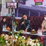 Bupati Kukar Aulia Rahman Basri hadir sebagai narasumber diskusi publik