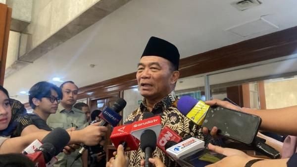 Muhadjir Effendy tiba-tiba menyambangi kantor Komisi Pemberantasan Korupsi (KPK)
