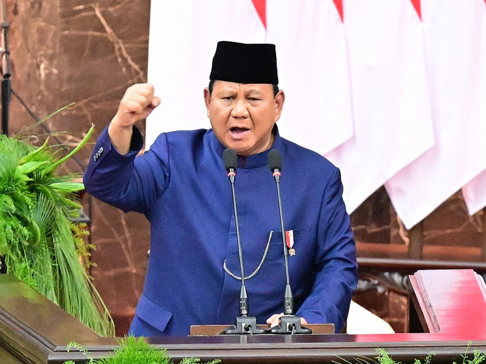 Presiden Prabowo Subianto menegaskan bahwa pemerintah menempatkan ketahanan pangan dan swasembada pangan sebagai agenda utama dalam menghadapi dinamika ekonomi global.