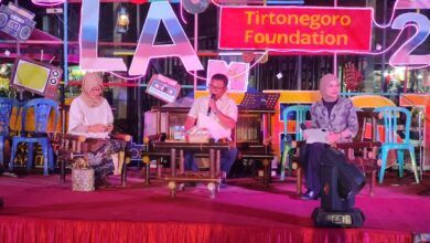 Wakil Wali Kota Samarinda, Saefuddin Zuhri, saat menjadi narasumber dalam Talk Show City Talk: Culture pada rangkaian kegiatan Kala Fest – Nostalgia Tempo Doeloe