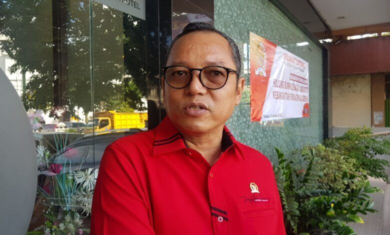 Ketua DPP PDIP Deddy Yevri Sitorus