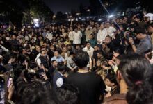 Forum diskusi yang menghadirkan tiga pejabat negara di Joglo Gelanggang Inovasi dan Kreativitas (GIK) UGM digeruduk mahasiswa