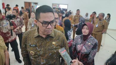 Wali Kota Samarinda, Andi Harun saat diwawancara awak media (ist)
