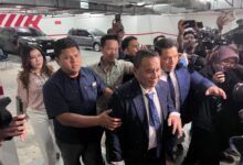 Pengacara Hotman Paris Hutapea resmi mendampingi mantan Jaksa Agung Muda Bidang Tindak Pidana Khusus (Jampidsus), Febrie Adriansyah, yang menjalani pemeriksaan