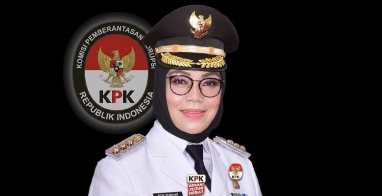 KPK mengamankan Bupati Sukoharjo, Etik Suryani