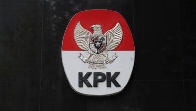 Komisi Pemberantasan Korupsi (KPK)