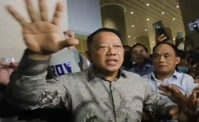 Mantan Jampidsus Febrie Adriansyah (FA)