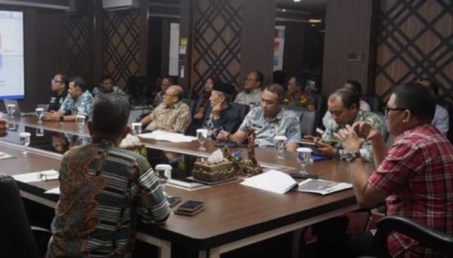 Wali Kota Samarinda Andi Harun memimpin Rapat Koordinasi Antisipasi El Niño Ekstrem