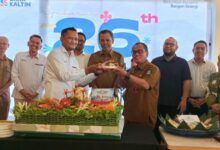 Peringatan 20 tahun berdirinya  PT Bara Kaltim Sejahtera (BKS) yang digelar di Decafe Resto, Jalan Niaga Timur No. 130, Pelabuhan, Kota Samarinda, Senin (31/8/2026).