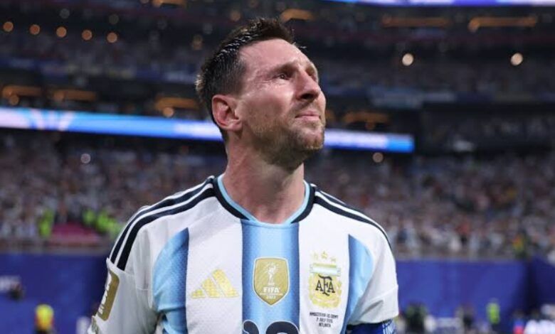 Bintang Argentina Lionel Messi umumkan pensiun dari Timnas