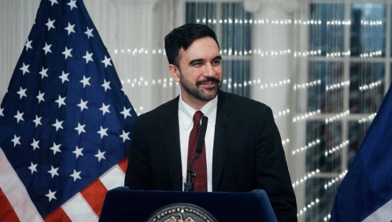 AI Dibatasi di Sekolah New York, Ini Alasan Mamdani