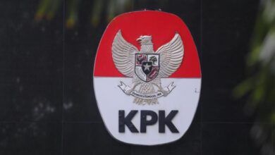 Komisi Pemberantasan Korupsi (KPK)