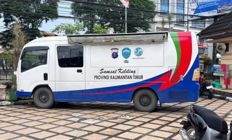 Layanan Samsat Keliling yang hadir di sejumlah lokasi strategis di Kota Samarinda
