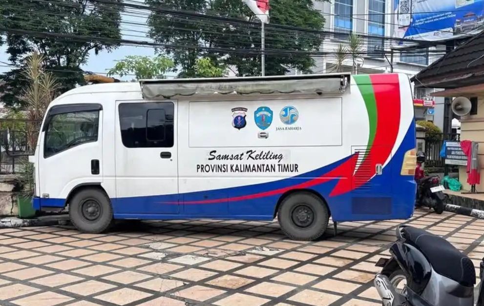 Layanan Samsat Keliling yang hadir di sejumlah lokasi strategis di Kota Samarinda