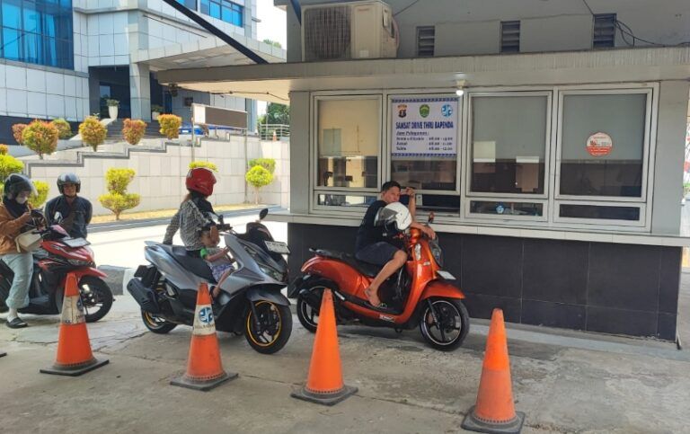 Samsat Drive Thru, Bayar Pajak Cepat Tanpa Turun dari Kendaraan
