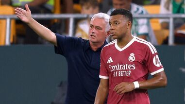 Pelatih Real Madrid, Jose Mourinho dan Kylian Mbappe