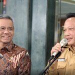 Menteri Dalam Negeri Muhammad Tito Karnavian dan Menteri Keuangan Suahasil Nazara