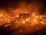 kasus pembakaran lahan - Tim penyidik Polda Kalsel saat melakukan olah TKP dan pemasangan garis polisi di area konsesi lahan yang terbakar di Kalimantan Selatan.