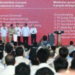 Hilirisasi Nikel Prabowo - Presiden Prabowo Subianto saat meresmikan 11 proyek ekosistem hilirisasi nikel senilai Rp180 triliun di kawasan IWIP, Halmahera Tengah.