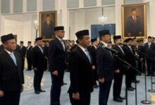 Presiden Prabowo Subianto melantik 18 pejabat dilantik di Istana Negara, Jakarta, Kamis (1/10/2026)