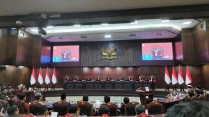 Alasan MK Tolak Gugatan Syarat Pendidikan Gibran